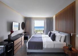 Neptune Luxury Resort 5
