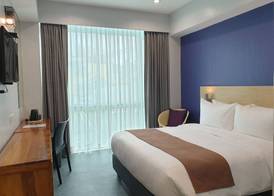 Leez Inn Makati 5