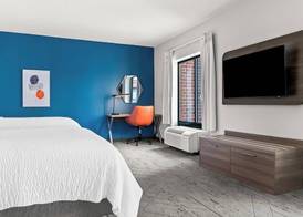 Holiday Inn Express & Suites DETROIT-NOVI by IHG 5
