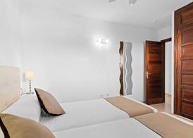 Paloma Beach Apartments 2
