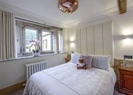 The Saddleworth Hotel 5