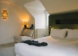 Hôtel Les Grands Voyageurs 3