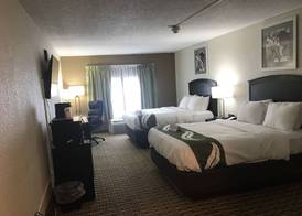 Quality Inn Vincennes 4