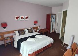 Le 120 - Groupe Logis Hotels - Ex Auberge la Terrasse 5