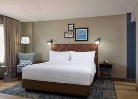 Four Points by Sheraton Englewood Centennial Airport 5