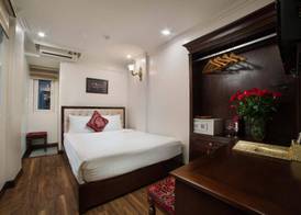 Golden Sail Hotel & Spa 2