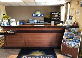 Days Inn by Wyndham Tappahannock 2
