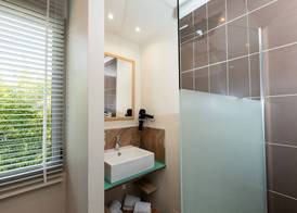 Mandara Beach Bungalow 5