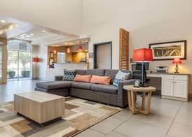Country Inn & Suites by Radisson, Lumberton, NC 4