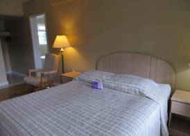 Knights Inn Edmonton South 5