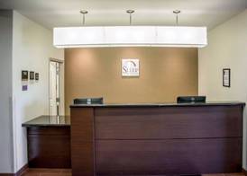 Sleep Inn & Suites Center 4