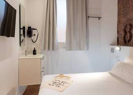 chic&basic Tallers Hostal 5