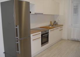 Neklanova Apartments 4