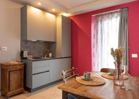 Regina Boutique Suites 4