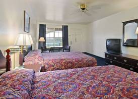 Quality Inn & Suites Greenville 3