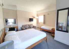 Woodcote Hotel 5