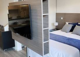 Julián Álvarez Apartment 5