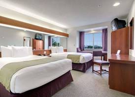 Microtel Inn & Suites by Wyndham Bridgeport 3