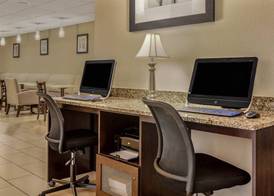 La Quinta by Wyndham Bonita Springs Naples North 2
