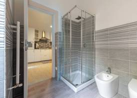 Al Khalisa Apartment by Wonderful Italy 5