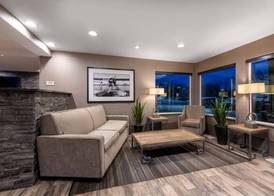 La Quinta by Wyndham Anchorage Airport 2