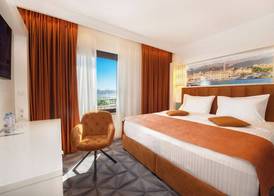 Hotel Luxe 5