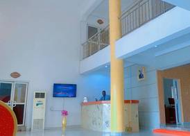 ROSES REGENCY HOTEL AND SUITES 4
