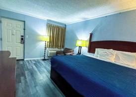 Jacksonville Inn 4