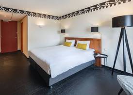 Hotel Theater Figi 4