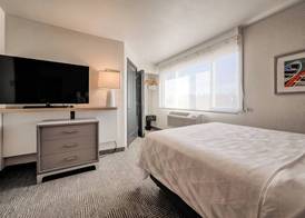 Holiday Inn TACOMA MALL by IHG 5