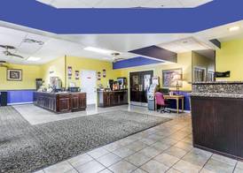 Days Inn by Wyndham Goldsboro 3