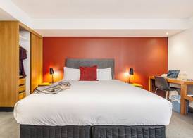 Punthill Apartment Hotel - Little Bourke 5