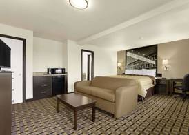 Super 8 by Wyndham Fort Worth TX 5