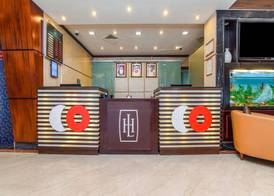 Landmark Summit Hotel 3