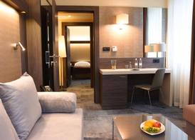 Hotel Paka 4