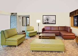 Super 8 by Wyndham St. James 2