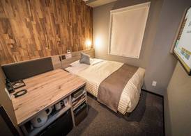 Super Hotel Premier Namba Shinsaibashi Natural Hot Spring 3