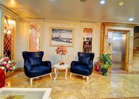 Novelty Hotel 2