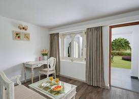 Swaroop Vilas - Lake Facing Boutique Hotel 3