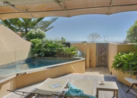 Beach Suites 2
