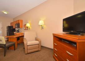 Candlewood Suites CLARKSVILLE by IHG 5
