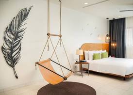 The Aviary Hotel 5