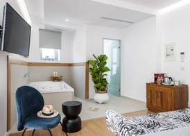 Balance Hotel 5