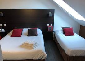 Logis Hotel Lons-le-Saunier - Restaurant Le Grill 5