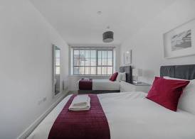 Roomspace Apartments -Caroline Street 3