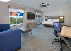 Holiday Inn Express & Suites NORTH DALLAS AT PRESTON by IHG 5