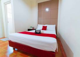 RedDoorz near Walking Street Angeles City 4