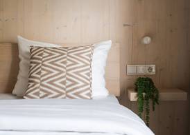 Hotel Bergamo Modern & zentral in Ludwigsburg 24h Check in 3 Min zum Schloss nachhaltiges Hotel in Holzbauweise 3