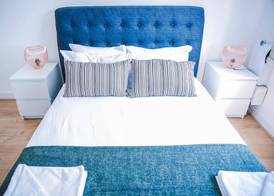RIVERSIDE 2 BED APARTMENT 2