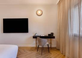 Central Park Residence 5